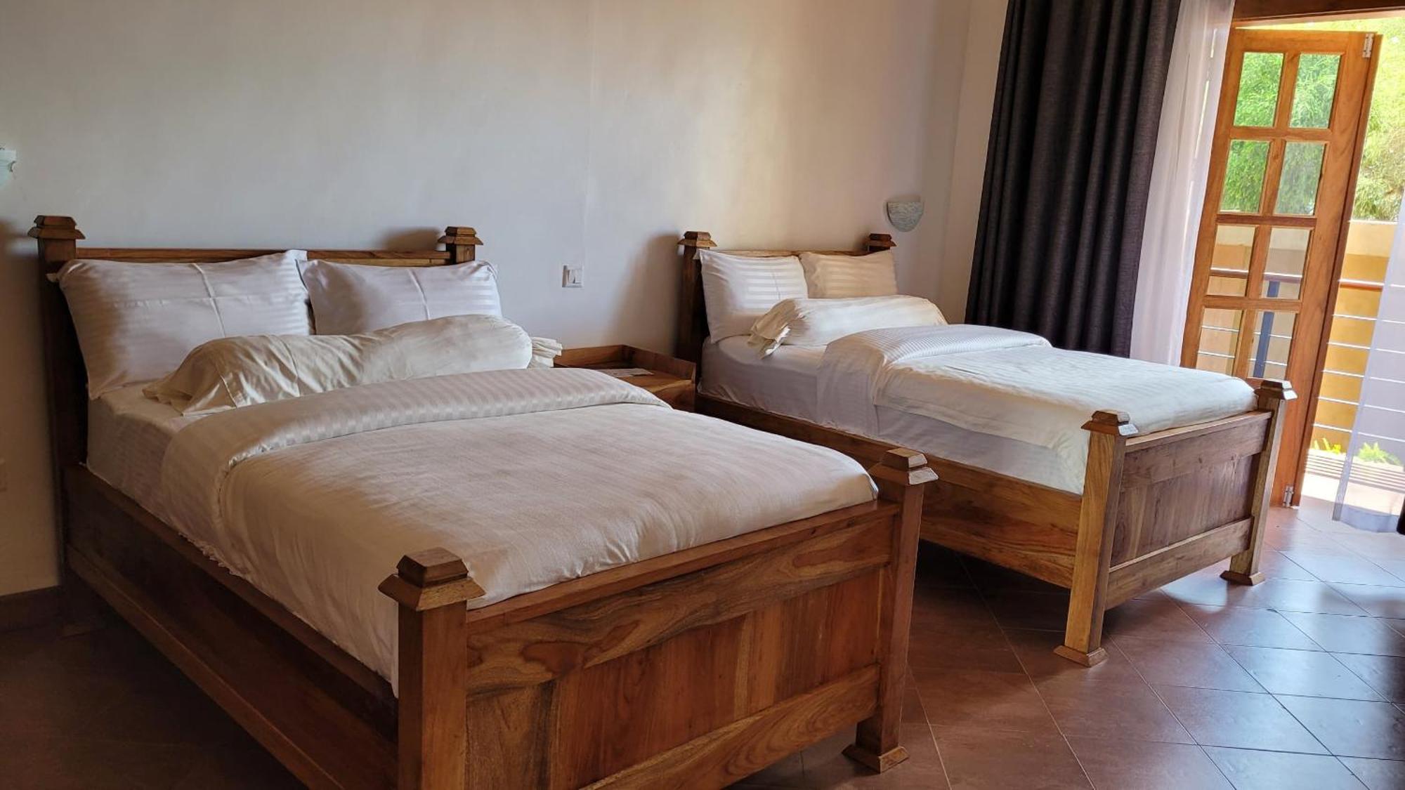 Babylon Lodge Marangu Экстерьер фото
