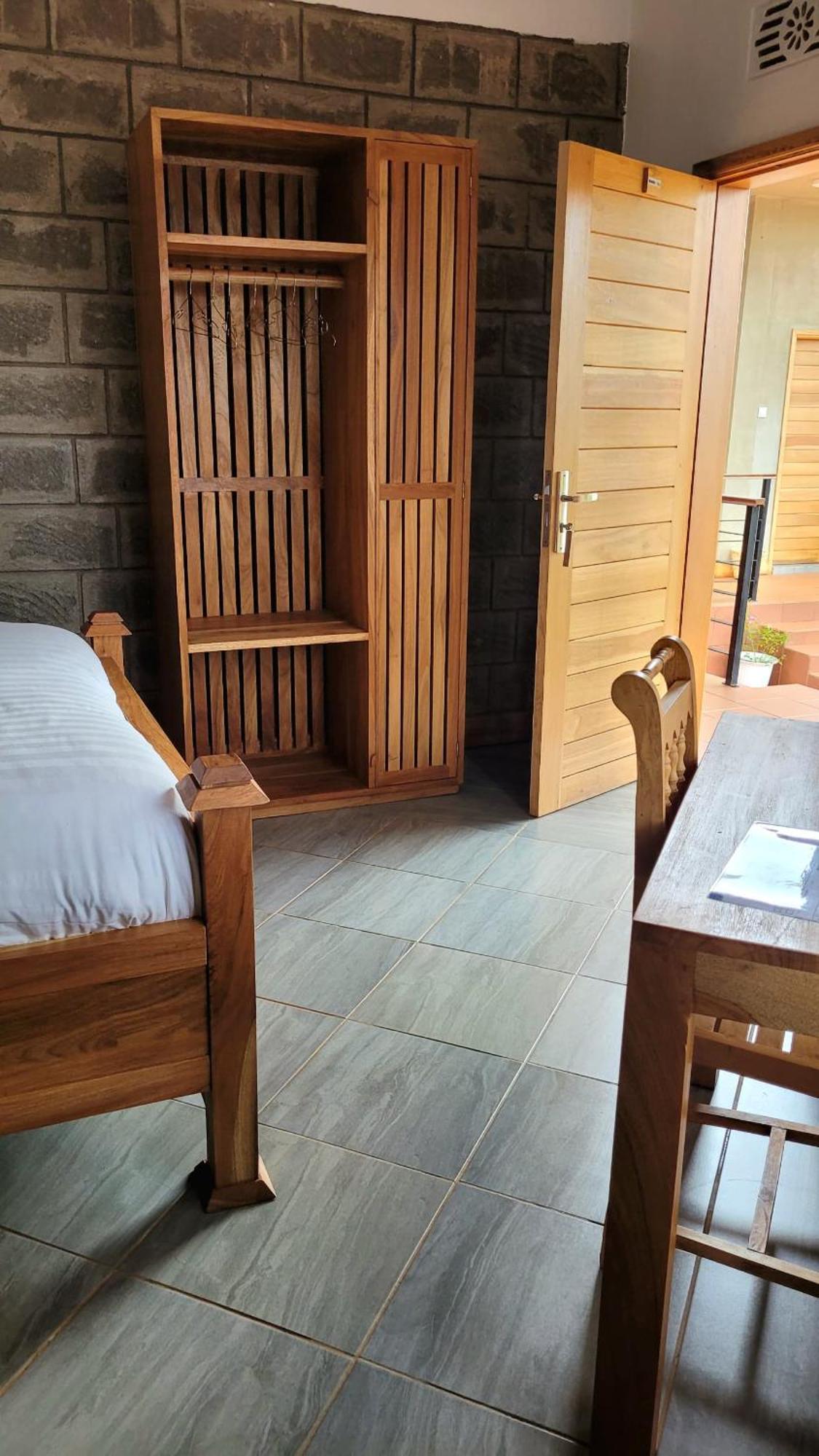 Babylon Lodge Marangu Экстерьер фото