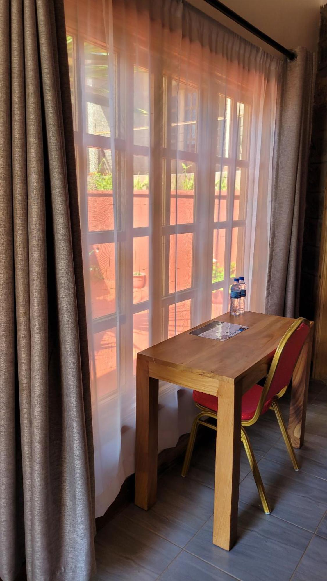 Babylon Lodge Marangu Экстерьер фото