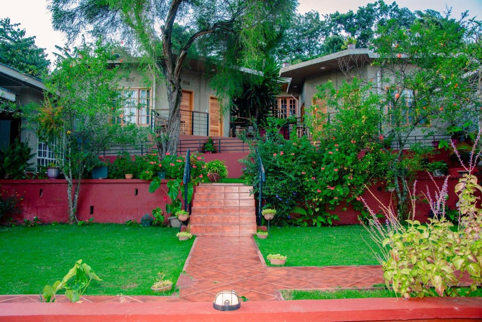Babylon Lodge Marangu Экстерьер фото